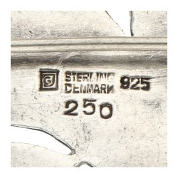 Georg Jensen sterling zilveren no.250 'Birds on Wheat' broche door Arno Malinowski.