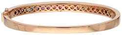 18K Roségouden regenboog bangle armband bezet met ca. 3.40 ct. saffier en ca. 0.63 ct. diamant