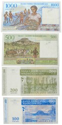 No reserve - Madagascar. lot 4 banknotes. Type 2004. - Extremely fine / UNC.