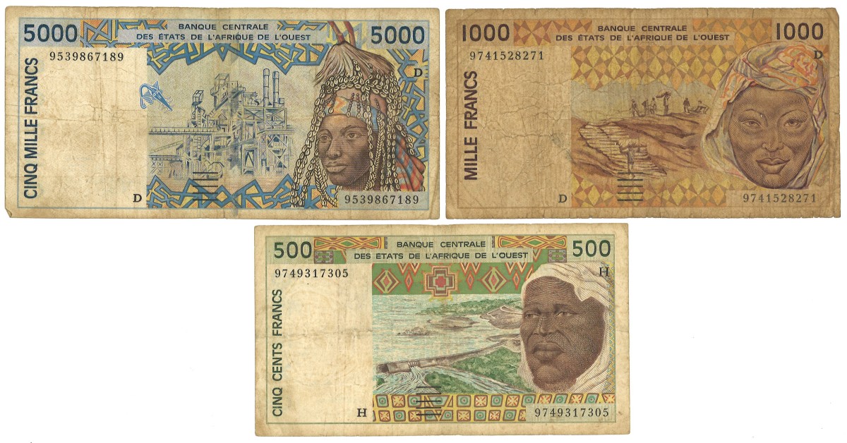 No reserve - Central African States. lot 3 bankontes. Type ND. - Fine.