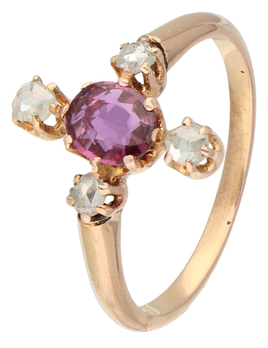 No Reserve - 18K Roségouden antieke ring bezet met ca. 0.34 ct. natuurlijke robijn en roos diamant.