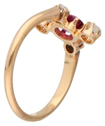 No Reserve - 18K Roségouden antieke ring bezet met ca. 0.34 ct. natuurlijke robijn en roos diamant.