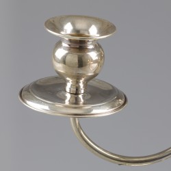 Kandelaar zilver.