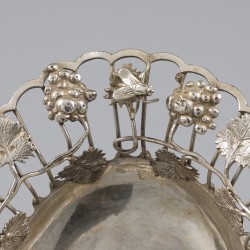 Bonbonmand met hengsel, William Williams I, Londen 1742-1746, zilver.