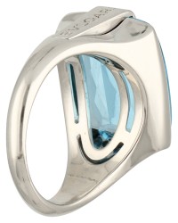 Bvlgari 18K witgouden 'Metropolis' ring bezet met ca. 12.31 ct. blauwe topaas.