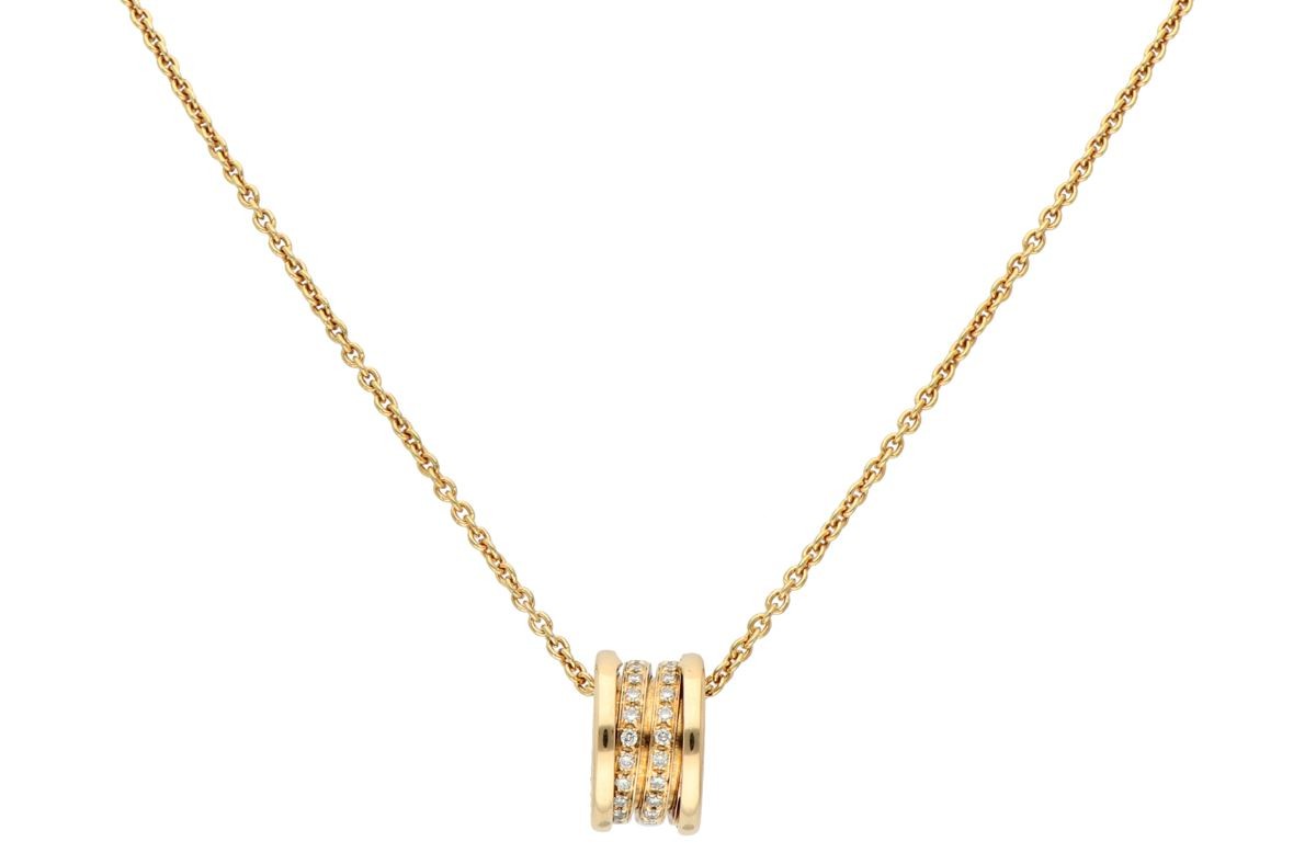 Bvlgari 18K geelgouden 'B.zero1' collier met hanger bezet met ca. 0.22 ct. diamant.