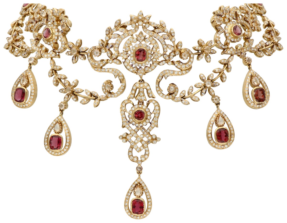 18K Geelgouden Indiaas collier bezet met ca. 6.41 ct. tourmalijn en diamant