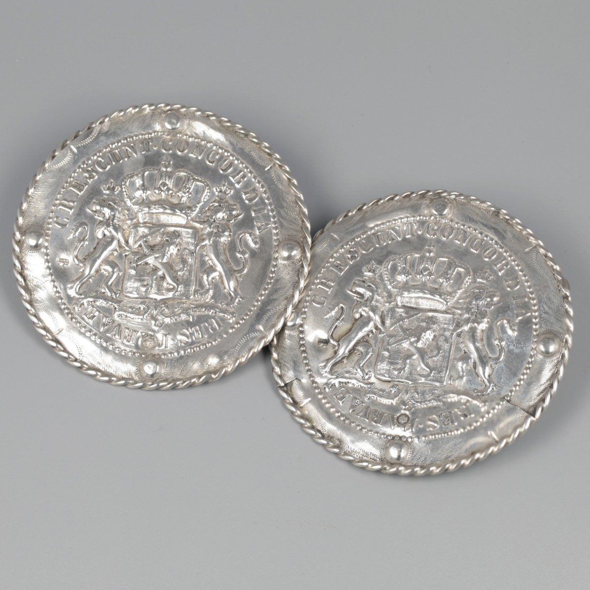 Set broekstukken (2), Cornelis Wendels, Middelburg 1842, zilver.