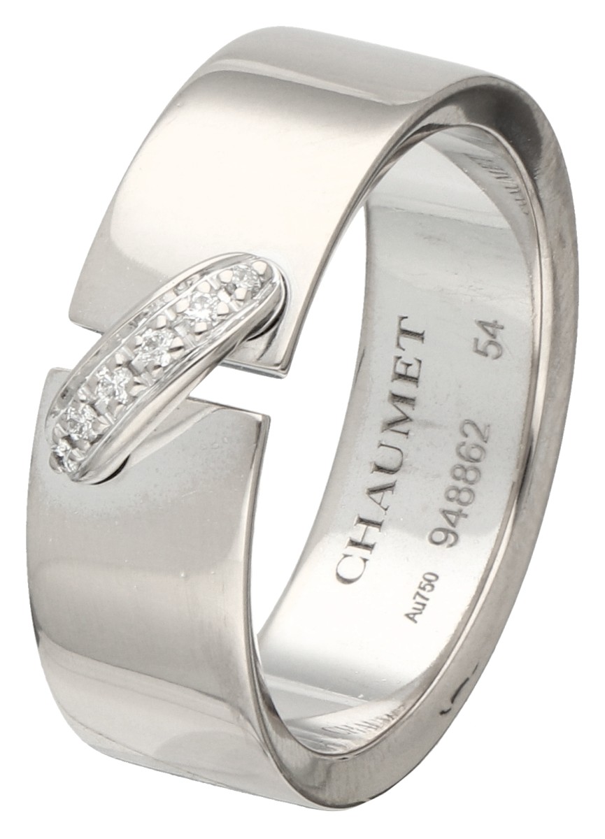 Chaumet 18K witgouden 'Liens Évidence' band ring met diamant.