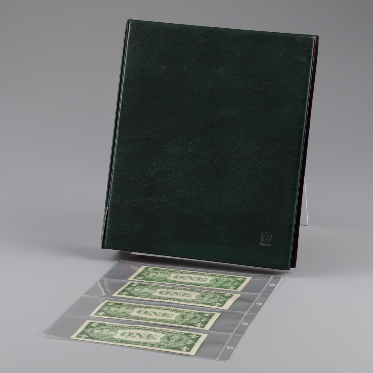 World. 66 Banknotes different countries and denominations. - Album - Very fine – UNC.