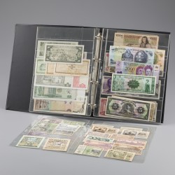 World. 64 Banknotes different countries and denominations. - Album - Very fine – UNC.