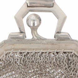 Beugeltasje zilver.