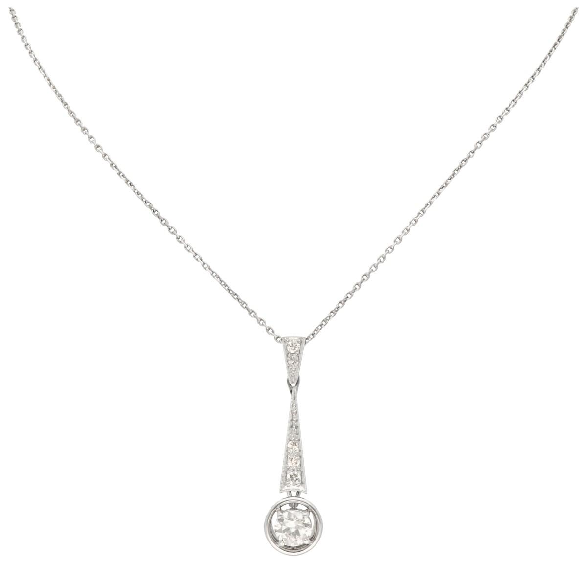 Platina collier met Art Deco-stijl hanger bezet met ca. 0.71 ct. diamant.