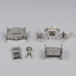 7-delig lot miniaturen zilver (1 verzilverd).