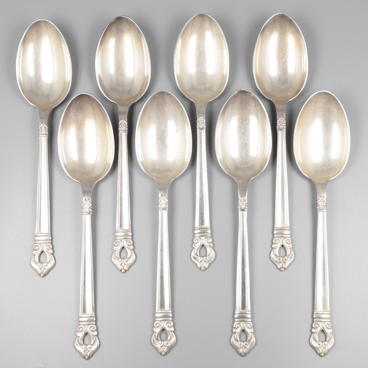8-delige set dinerlepels, model Royal Danish bij Codan S.A. (Mexico), zilver.