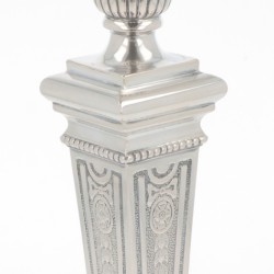 Pronkkandelaar zilver.