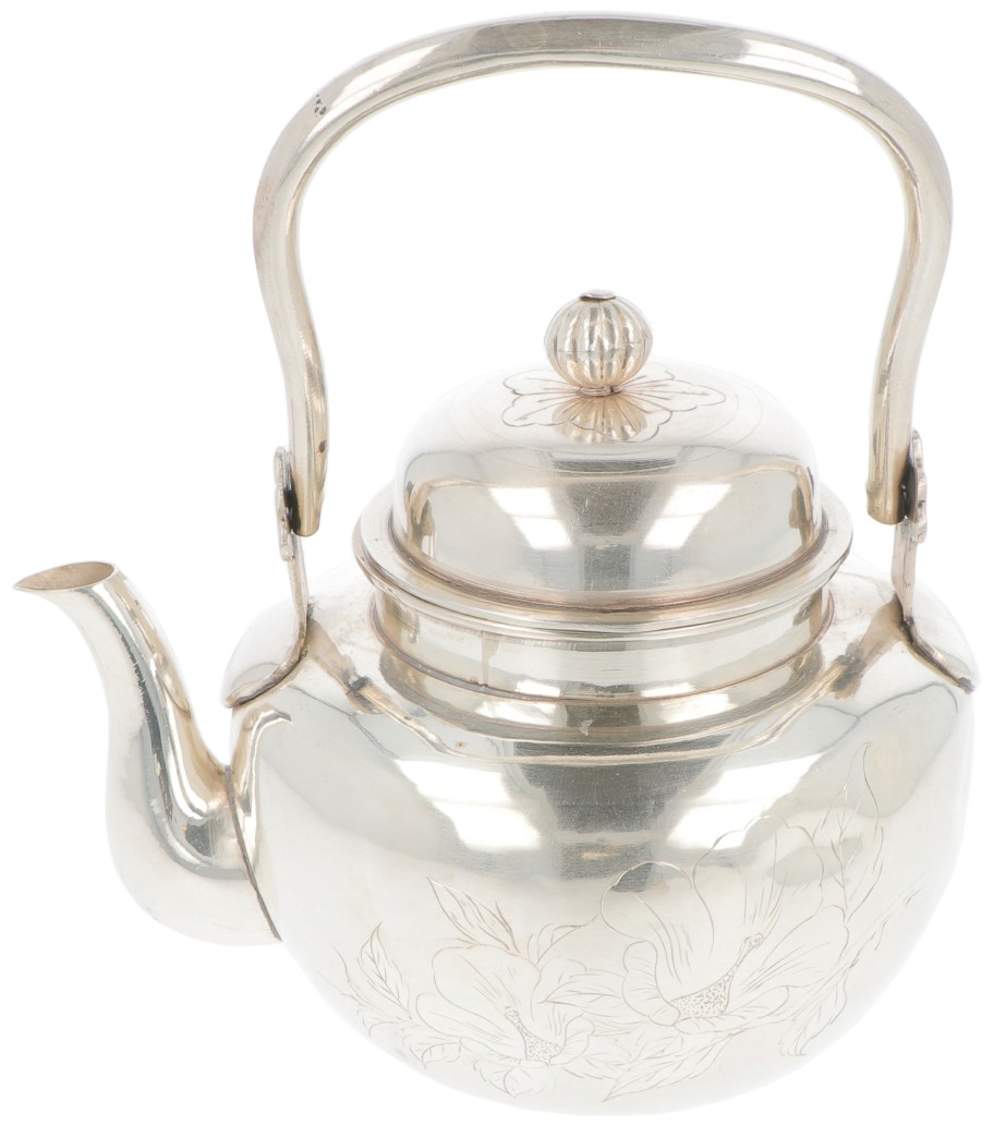 Theepot (Japan export) zilver.