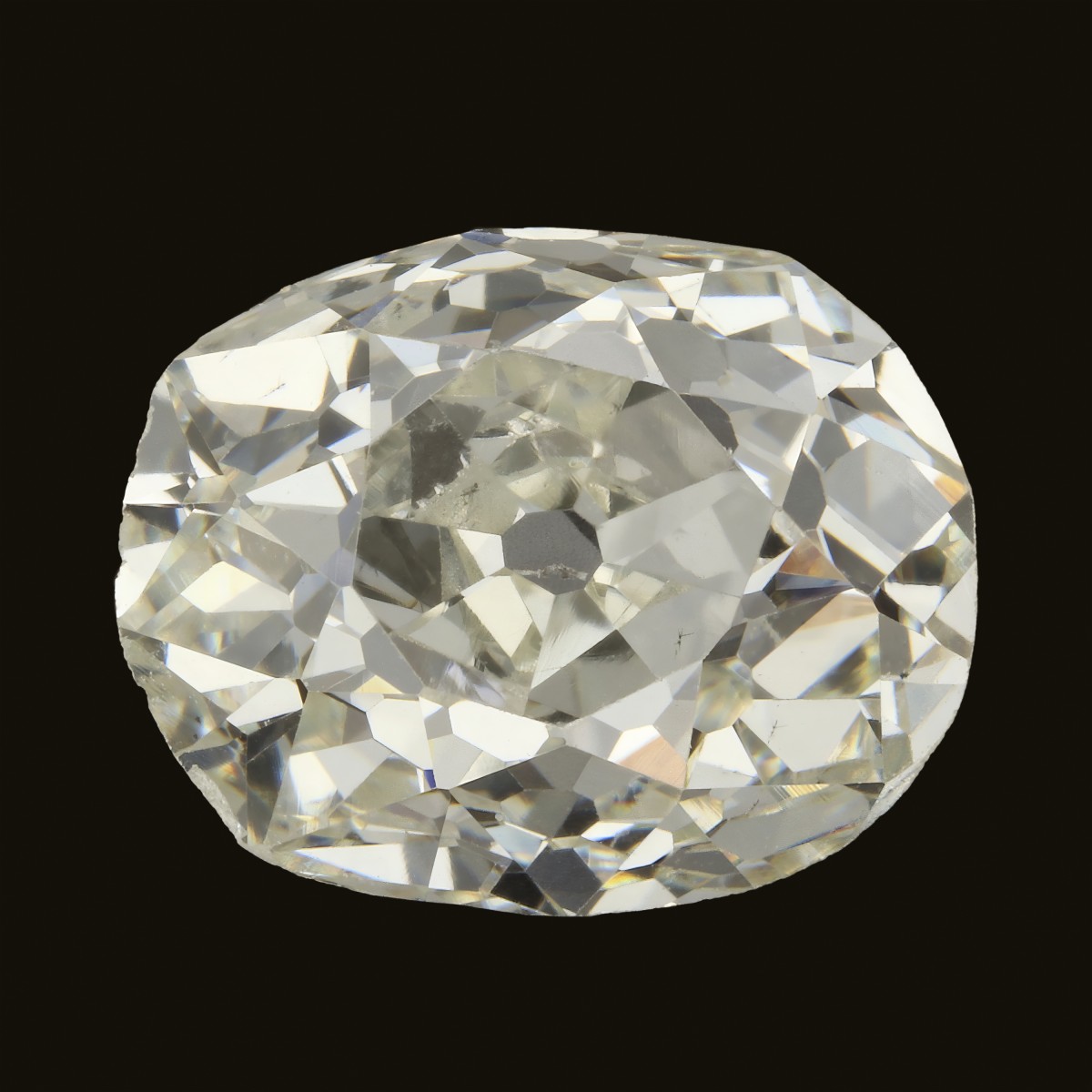 1.09ct. GIA-gecertificeerde natuurlijke diamant.