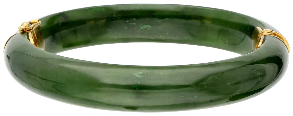 No Reserve - Jade bangle armband met 14K geelgouden sluiting en scharnier.
