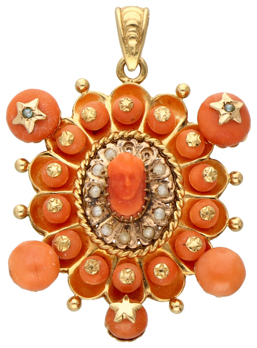 No Reserve - 18K Geelgouden hanger met bloedkoraal.