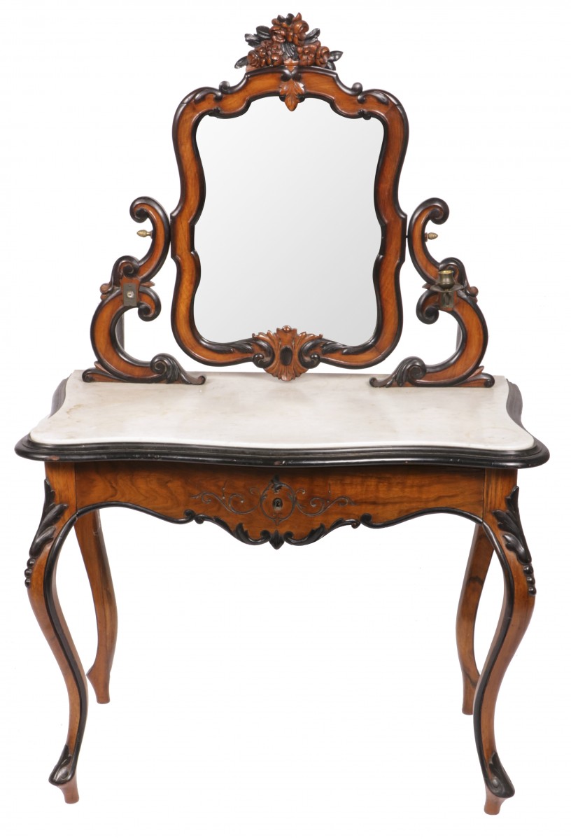 Een Willem III kaptafel, Holland, ca. 1870.