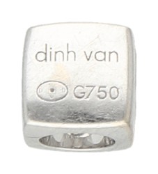 No Reserve - Dinh van 18K witgouden 'le cube' hanger bezet met ca. 0.05 ct. diamant.