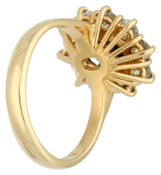 No Reserve - 18K Geelgouden entourage ring bezet met ca. 0.40 ct. synthetisch saffier en diamant.