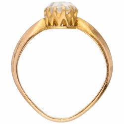 Geelgouden solitair ring bezet met diamant - 18 kt.