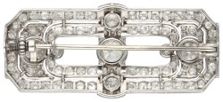 No Reserve - Platina Art Deco broche bezet met ca. 5.76 ct. diamant.