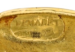 Exclusief Fernand Demaret 18K geelgouden collier met abstract vormgegeven middenstuk.