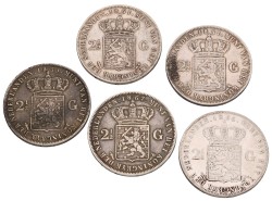 Lot (5) 2½ gulden. Willem III. Gemiddeld Zeer Fraai.