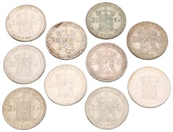 Lot (10) 2½ Gulden. Wilhelmina. Gemiddeld Zeer Fraai.