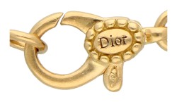 Dior 18K geelgouden 'Rose des Vents' collier met parelmoeren bedels.