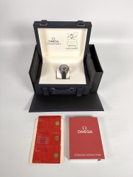 Omega Speedmaster 'Silver Snoopy Award' 31032425002001 - Heren horloge - 2022