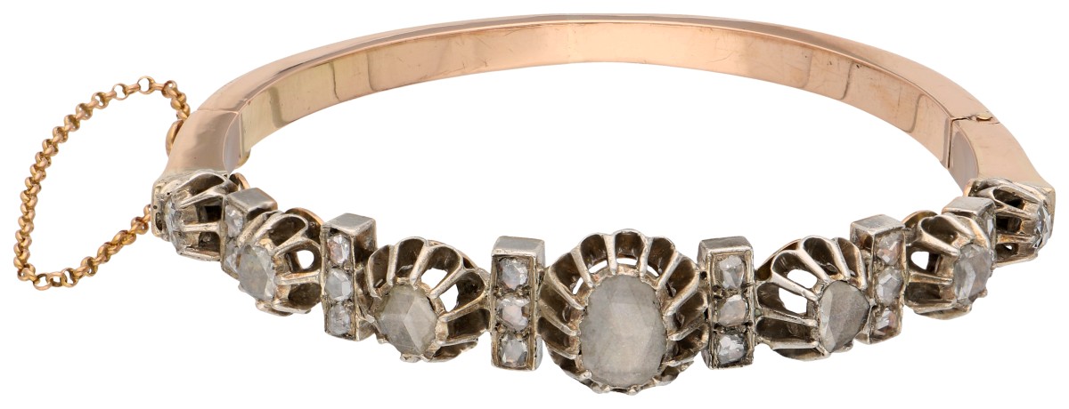 Gouden/zilveren bangle armband met roos geslepen diamant.