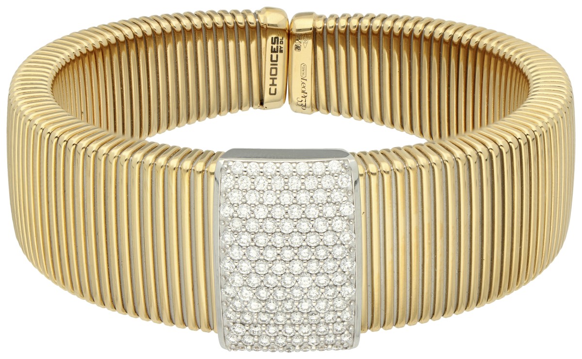 Leo Pizzo 18K bicolor gouden flexibele cuf armband bezet met ca. 1.80 ct. diamant.