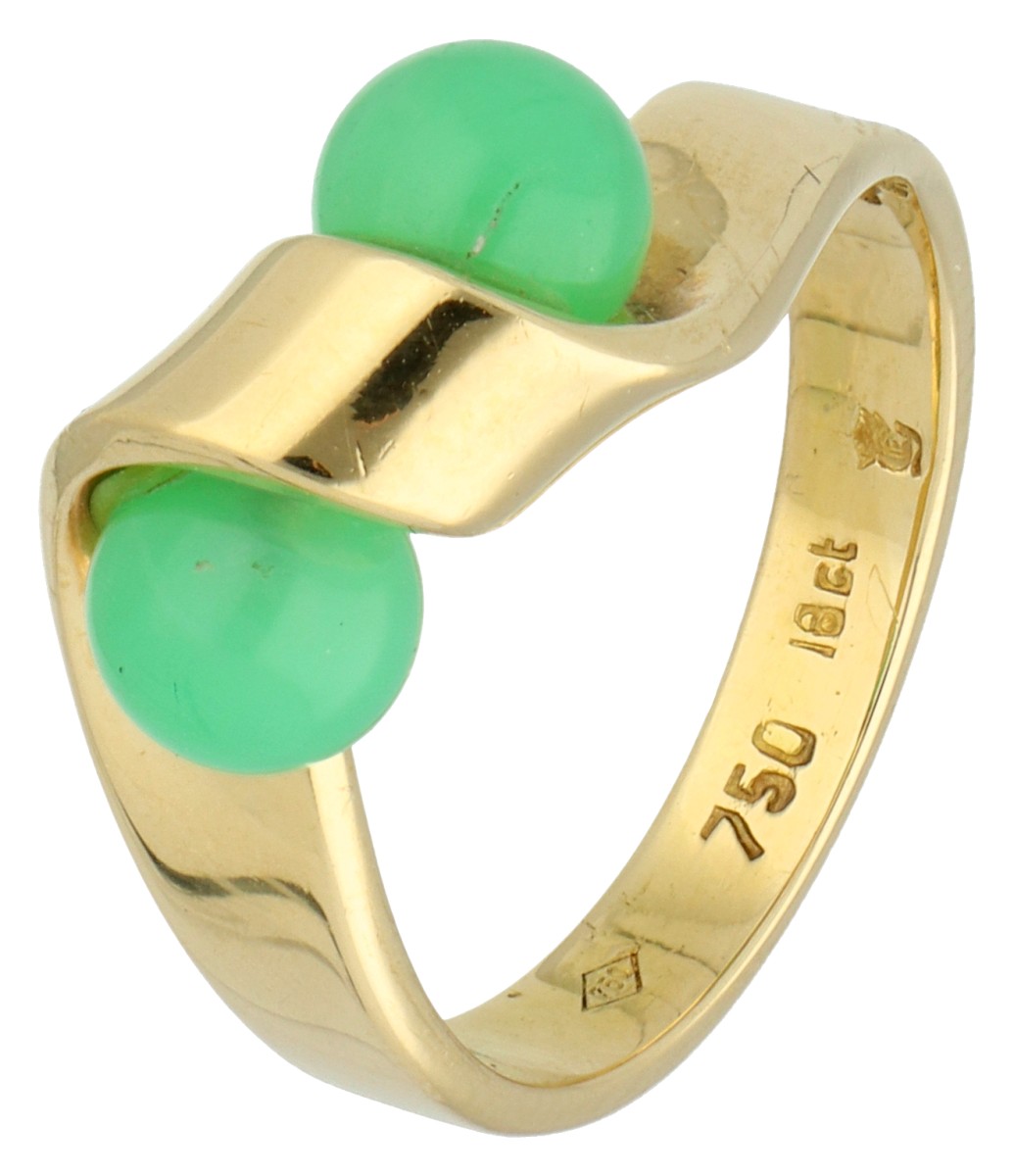 Grosse 18K geelgouden design ring 1972 met chrysoprase.