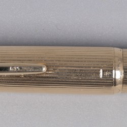 Montblanc Meisterstück No. 98 balpen goud.