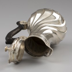 Koffiepot, André Aucoc, Parijs ca. 1890, zilver.