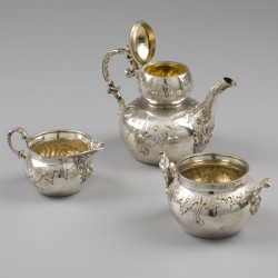 Koffie- / theeservies (3), Peter Carl Fabergé, Moskou 1891/1892, zilver.