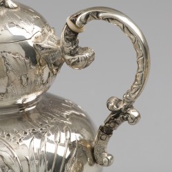 Koffie- / theeservies (3), Peter Carl Fabergé, Moskou 1891/1892, zilver.