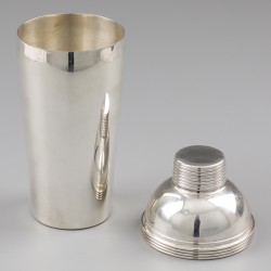 Christofle cocktail shaker, ontwerp model in samenwerking met T. Keller & A.D. Tihany, Parijs ca. 1995-2005, verzilverd.