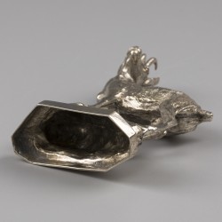 Pyrenese gems beeld, Louis Premselaar, Amsterdam ca. 1960/70, zilver.