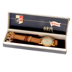 Oris New old stock collectie van 8 horloges - Dames/Midsize horloges 