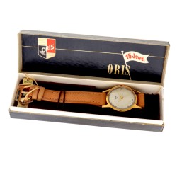 Oris New old stock collectie van 8 horloges - Dames/Midsize horloges 