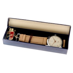 Oris New old stock collectie van 8 horloges - Dames/Midsize horloges 