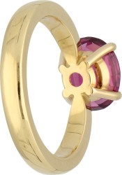 18K Geelgouden solitair ring bezet met ca. 3.04 ct. rhodoliet.