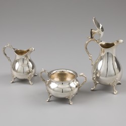 Koffieservies (3), Hendrik Poelman, 's-Gravenhage 1931, zilver.