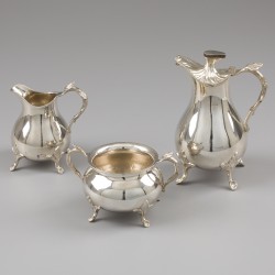 Koffieservies (3), Hendrik Poelman, 's-Gravenhage 1931, zilver.