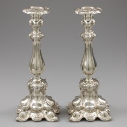 Rococo kandelaars (2), Hugo Böhm, Schwäbisch Gmünd ca. 1890, zilver.